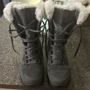 Columbia Women's Charcoal Winter Boots
